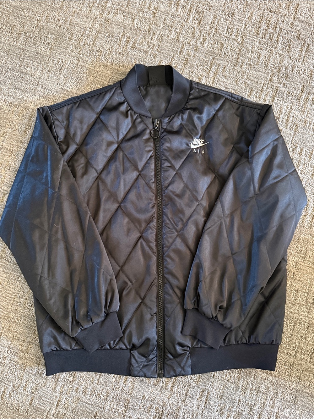Women’s Quilted Bomber Jacket in Black
